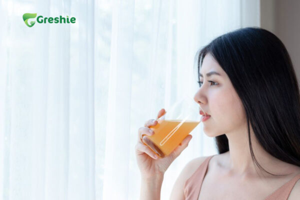 Cach Su Dung Nuoc Ep De Co Lan Da Khoe Manh