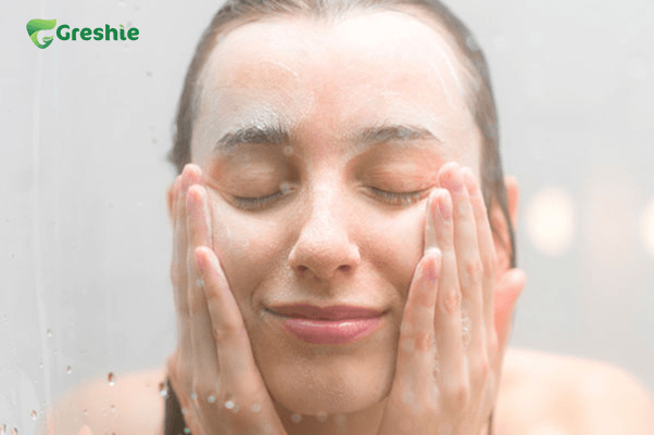 Tri mun bang sua me la mot phuong phap lam dep tu nhien an toan va hieu qua